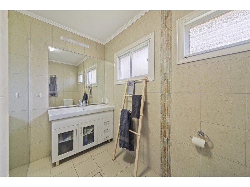 19 Benelong Street, Kedron QLD 4031