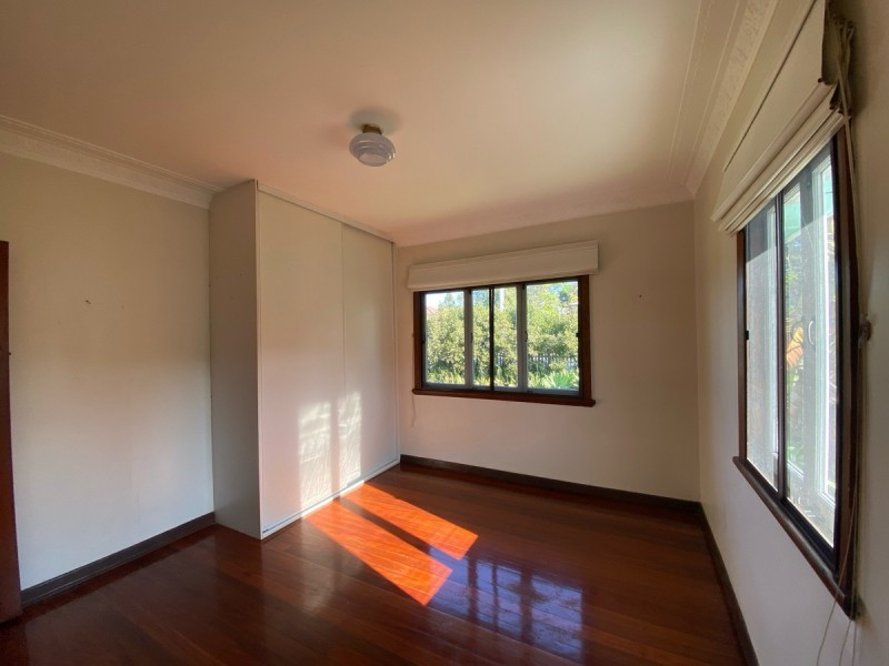 203 Hamilton Road, Wavell Heights QLD 4012