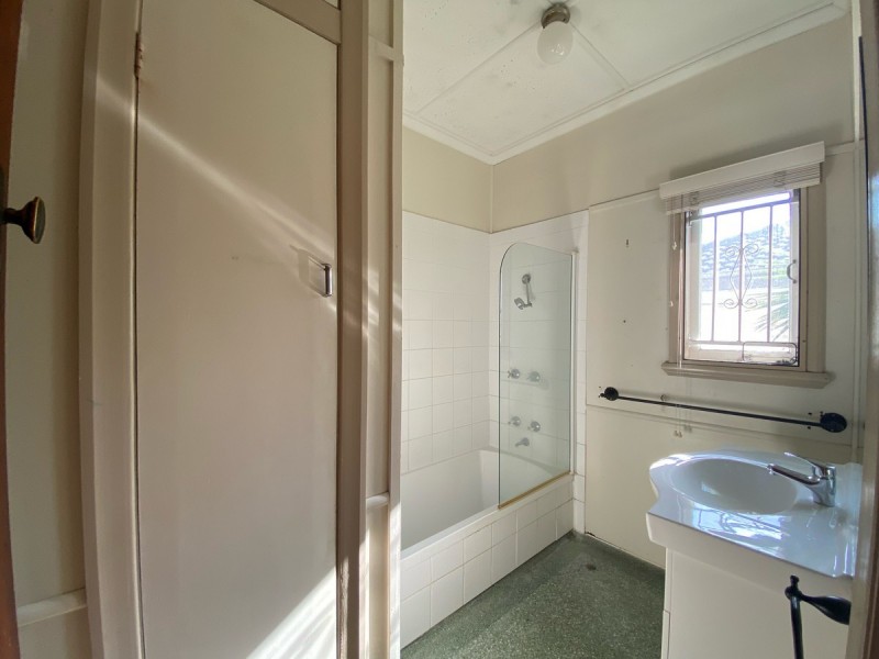 203 Hamilton Road, Wavell Heights QLD 4012