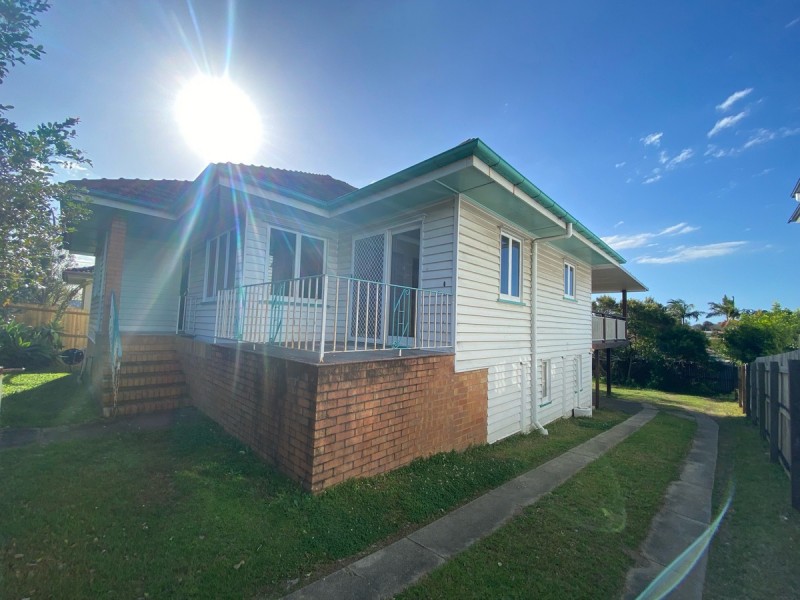 203 Hamilton Road, Wavell Heights QLD 4012