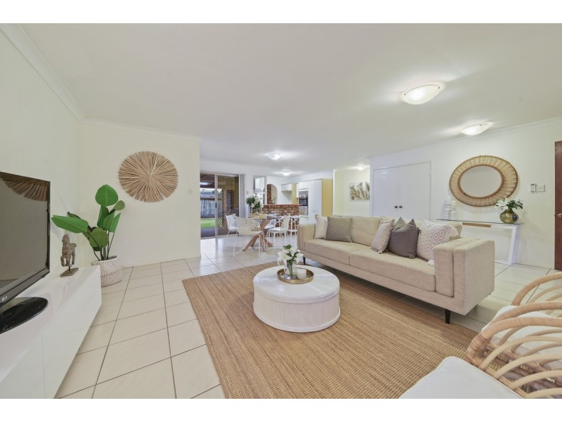 25 Mantias Street, Bald Hills QLD 4036