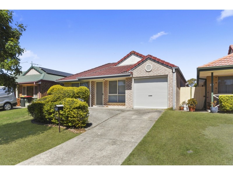 7 Manitoba Place, Wavell Heights QLD 4012