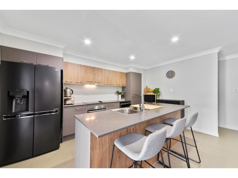 27/33 Lacey Road, Carseldine QLD 4034