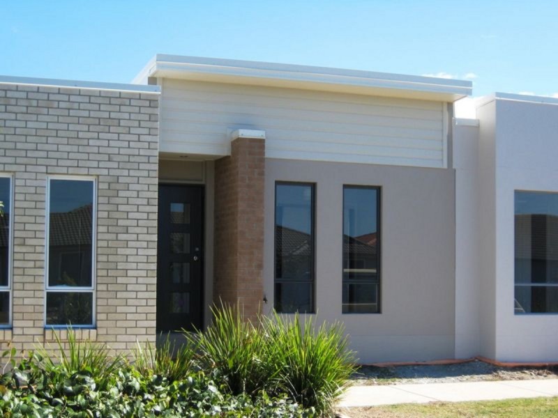 142 Carselgrove Avenue, Fitzgibbon QLD 4018