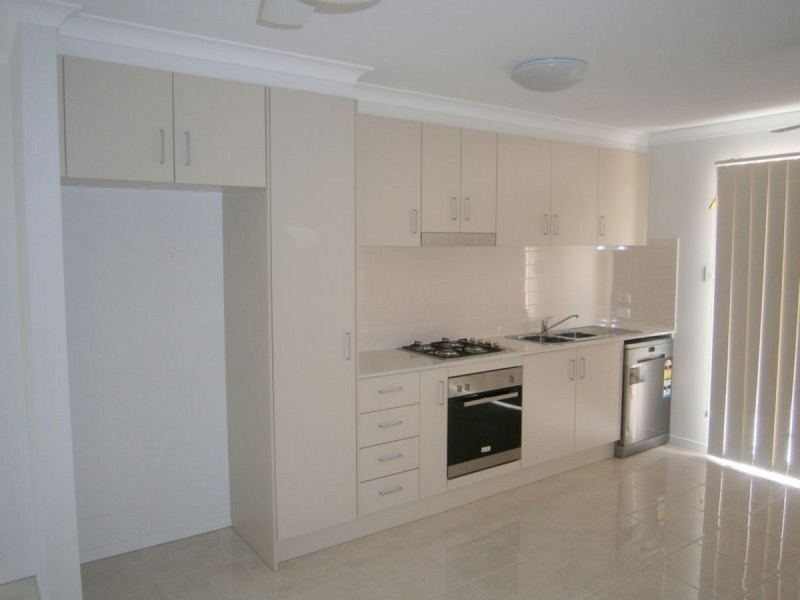 142 Carselgrove Avenue, Fitzgibbon QLD 4018