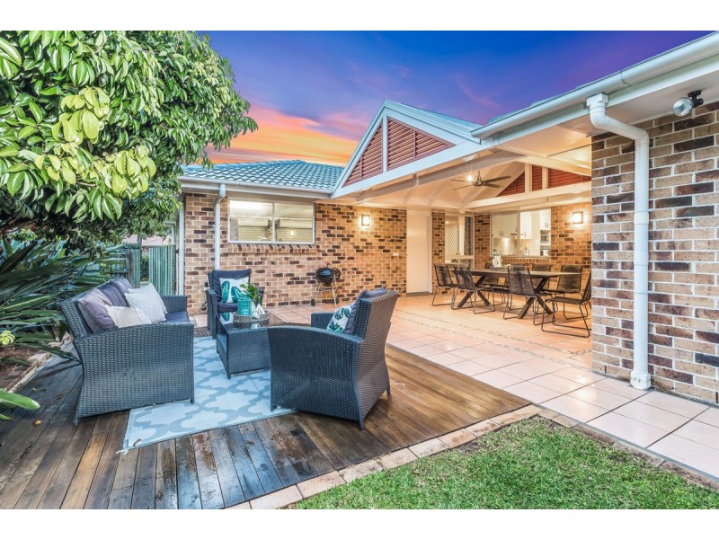 36 Bangalow Street, Bridgeman Downs QLD 4035