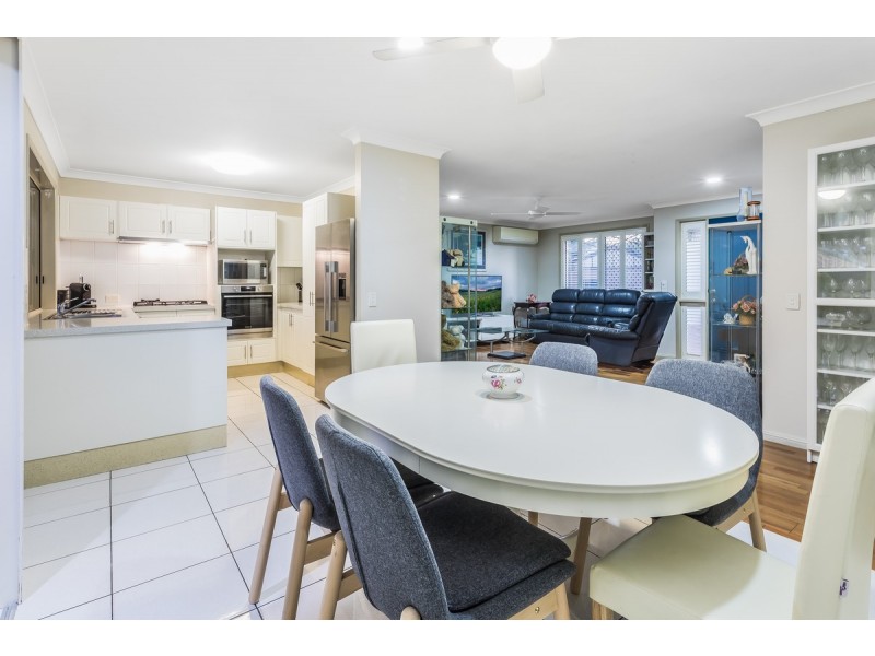 53 Silkyoak Circuit, Fitzgibbon QLD 4018