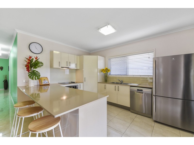27 Rowallan Street, Warner QLD 4500