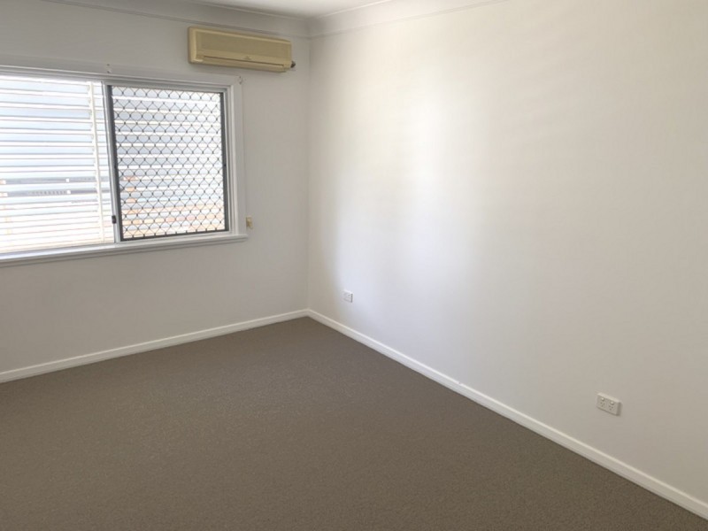 28 Curwen Terrace, Chermside QLD 4032