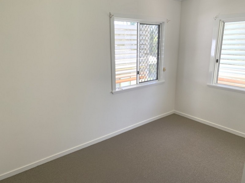 28 Curwen Terrace, Chermside QLD 4032