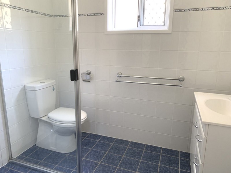 28 Curwen Terrace, Chermside QLD 4032