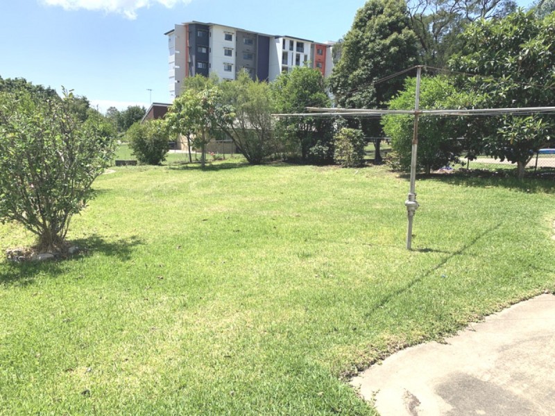 28 Curwen Terrace, Chermside QLD 4032