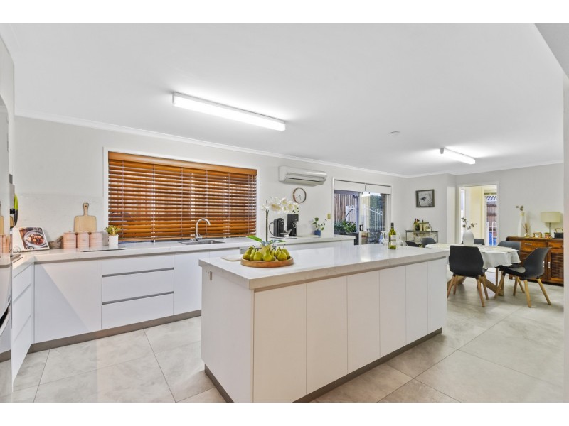 2 Allira Crescent, Carseldine QLD 4034