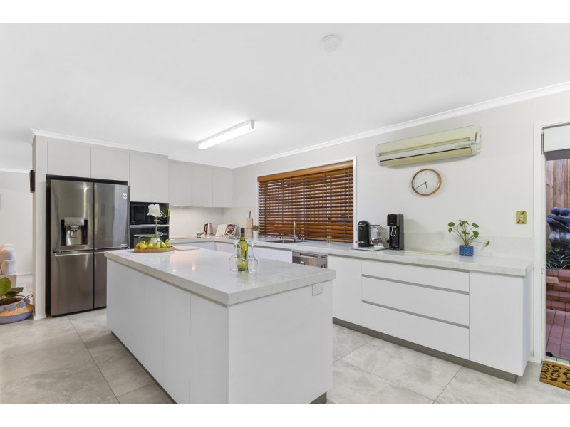 2 Allira Crescent, Carseldine QLD 4034