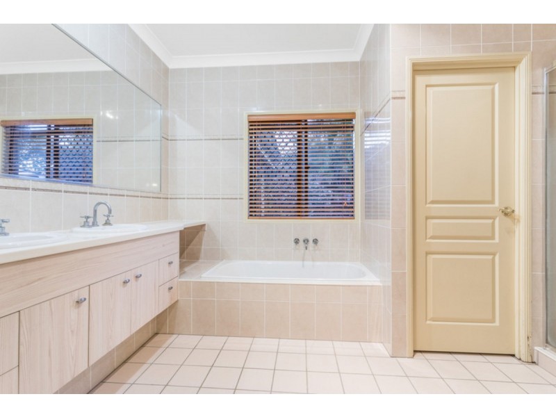 42 Dannenberg Street, Carseldine QLD 4034