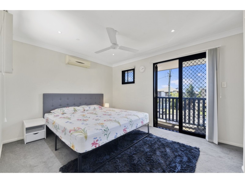 2/18 Pretoria Street, Zillmere QLD 4034