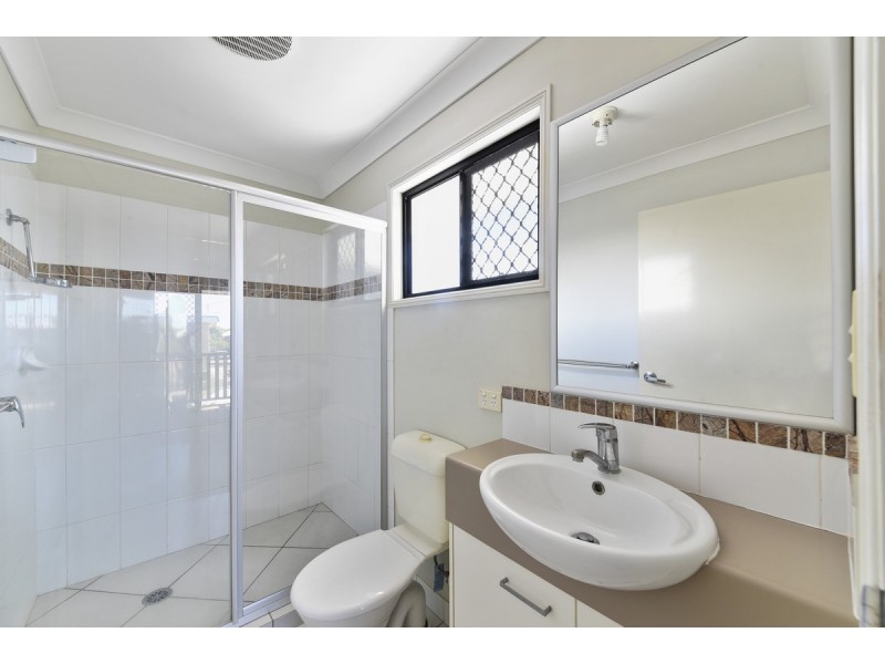 2/18 Pretoria Street, Zillmere QLD 4034