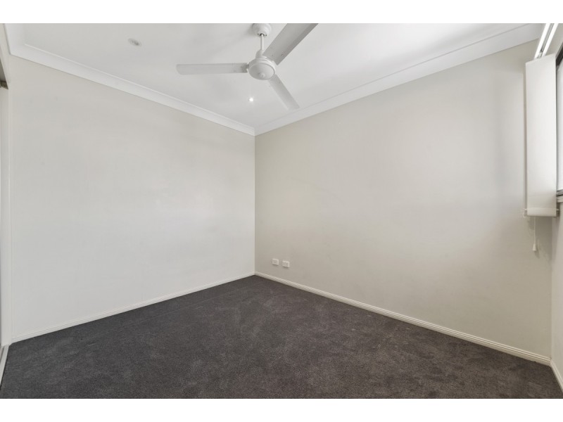 2/18 Pretoria Street, Zillmere QLD 4034