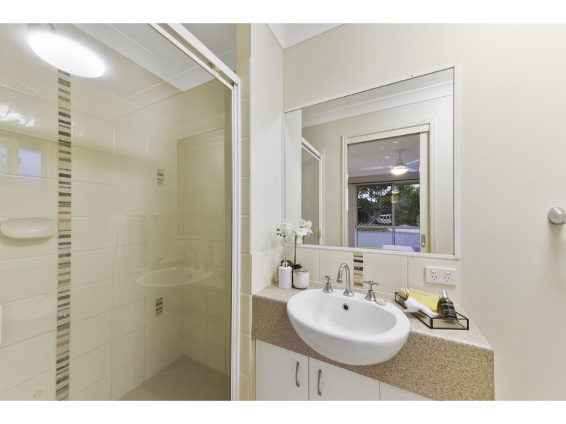 9 Esperance Court, Murrumba Downs QLD 4503