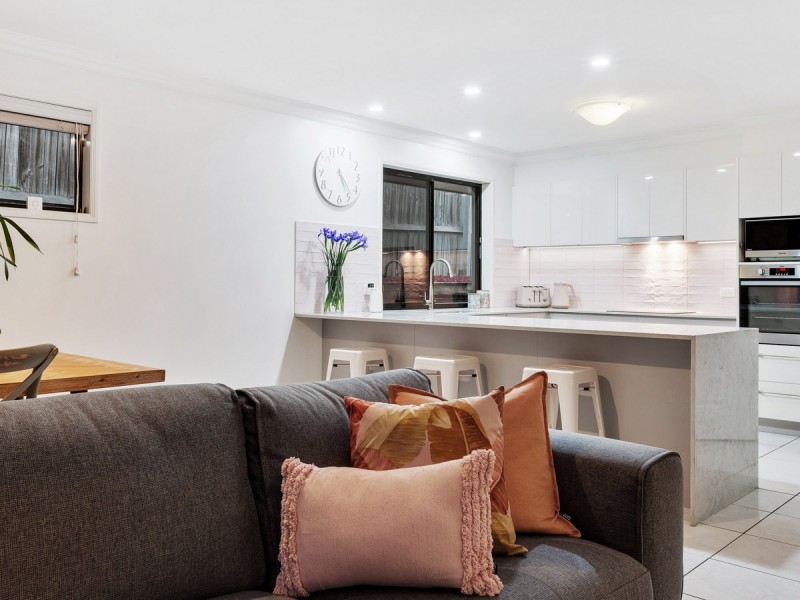 11 Dicaprio Circuit, Bridgeman Downs QLD 4035