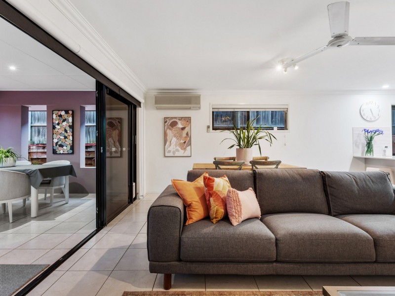 11 Dicaprio Circuit, Bridgeman Downs QLD 4035