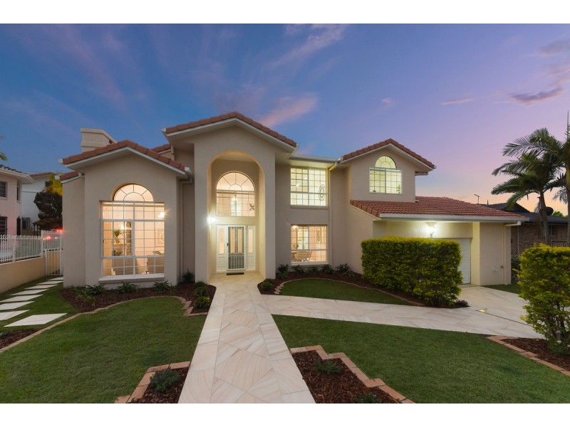 3 Sommerville Place, Chermside West QLD 4032