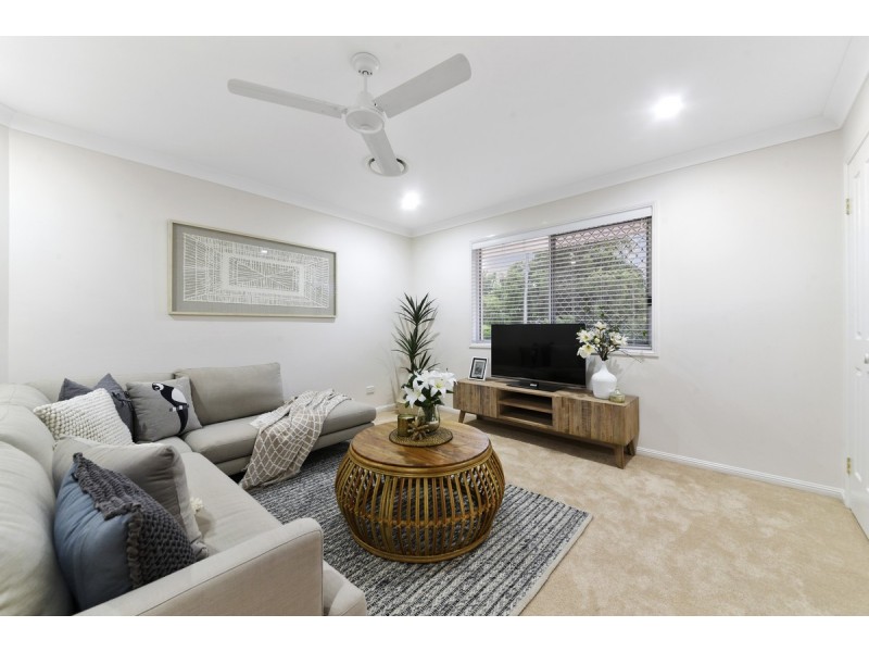 3 Sommerville Place, Chermside West QLD 4032