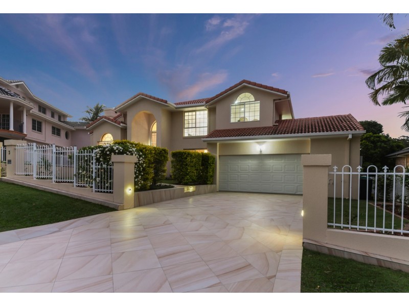 3 Sommerville Place, Chermside West QLD 4032