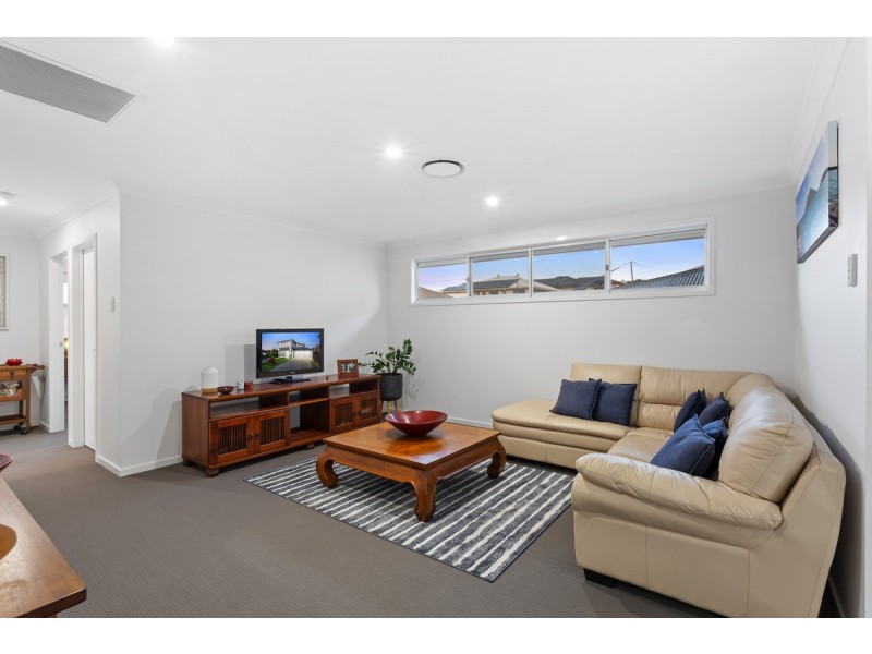 4 Beazley Circuit, Bridgeman Downs QLD 4035