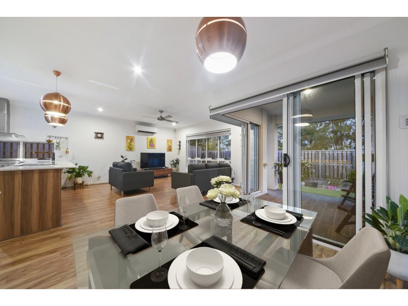 13 Blue Mountains Crescent, Fitzgibbon QLD 4018