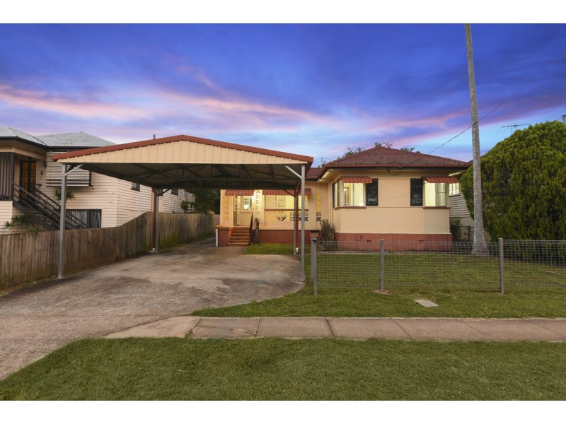 8 Kirby Road, Aspley QLD 4034