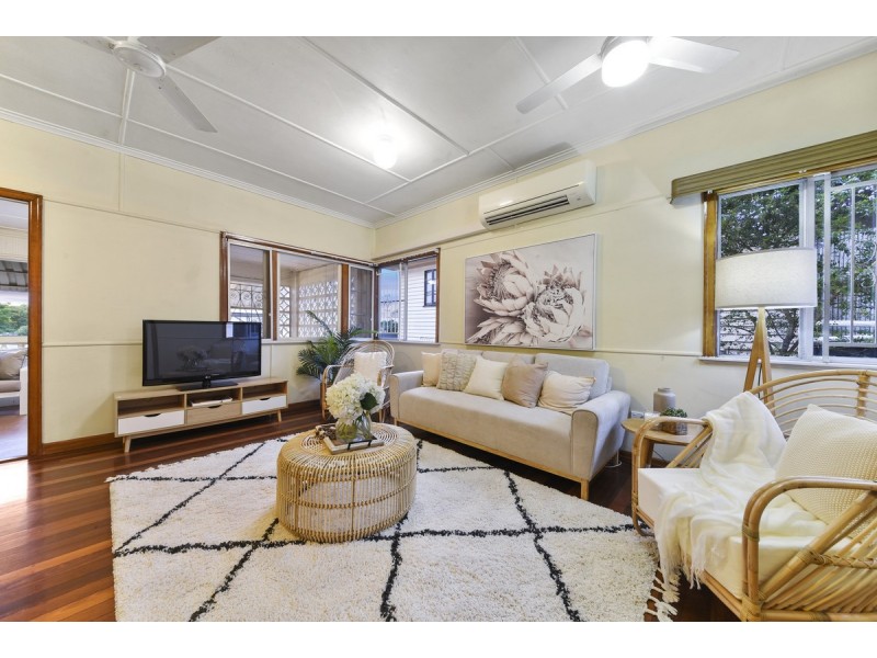 8 Kirby Road, Aspley QLD 4034