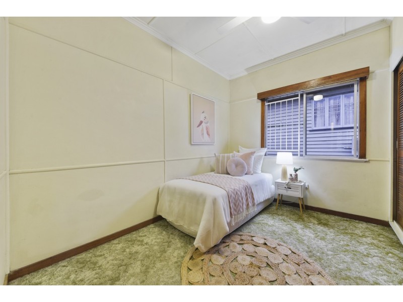 8 Kirby Road, Aspley QLD 4034