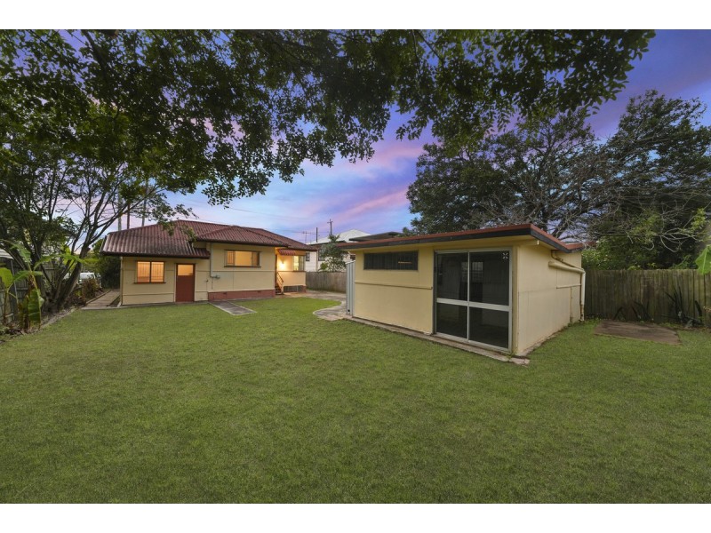 8 Kirby Road, Aspley QLD 4034