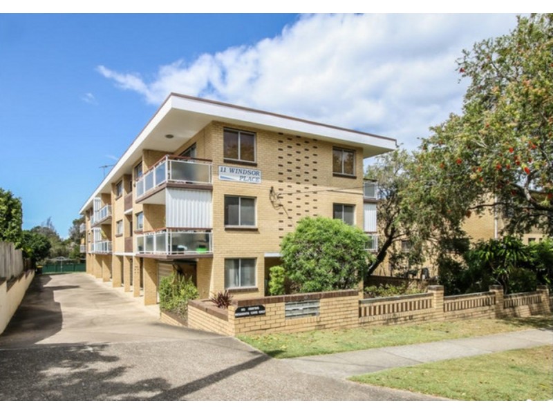 2/11 Windsor Street, Nundah QLD 4012
