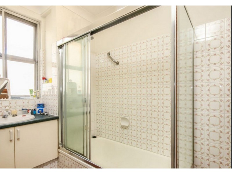 2/11 Windsor Street, Nundah QLD 4012