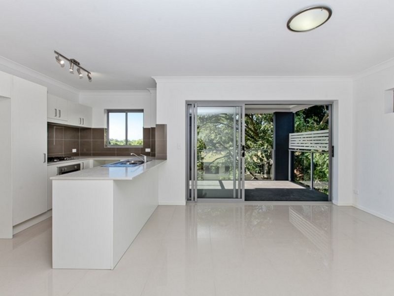 1/23 Grasspan Street, Zillmere QLD 4034