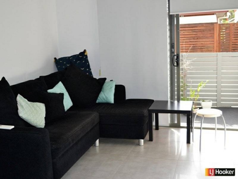 8 Ningaloo Lane, Fitzgibbon QLD 4018