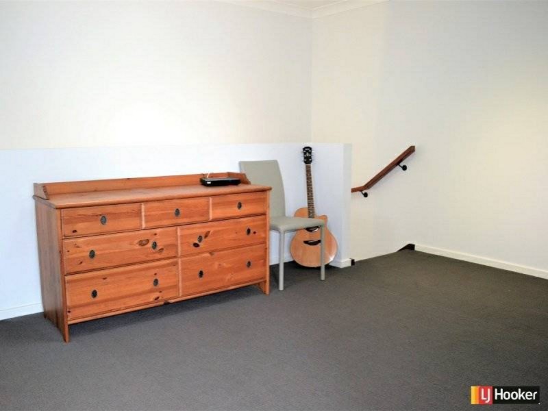 8 Ningaloo Lane, Fitzgibbon QLD 4018