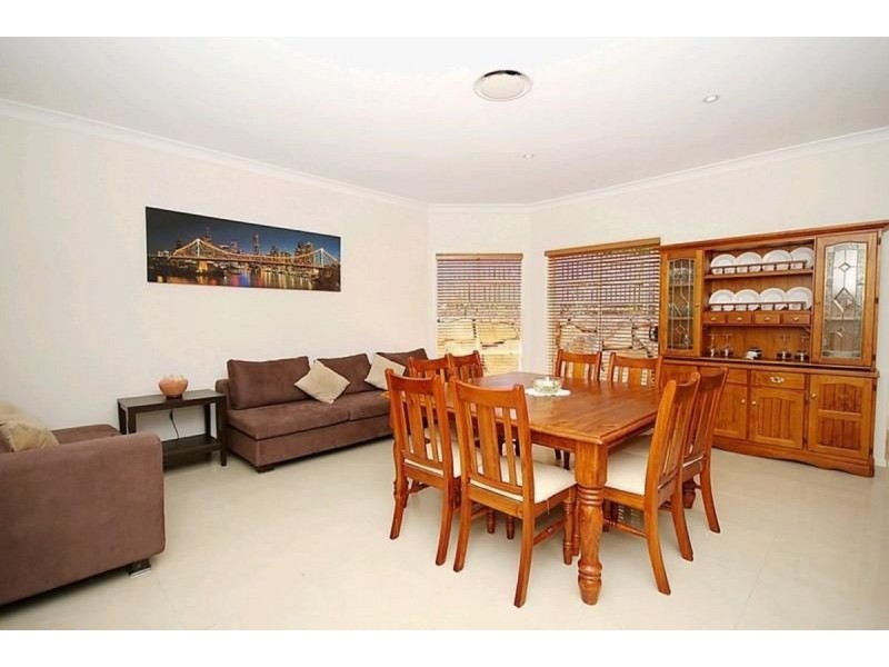 16 Laura Place, Nudgee QLD 4014