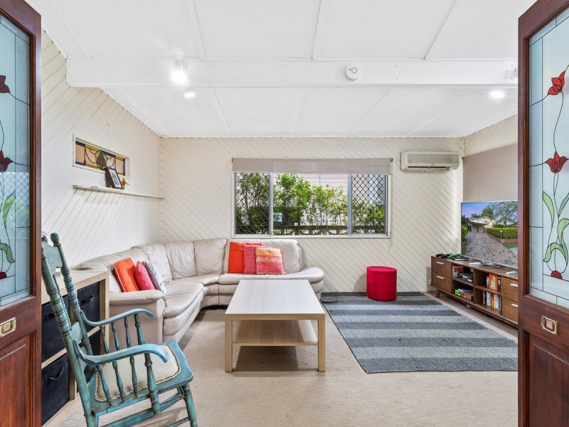 10 Narthanya Street, Chermside West QLD 4032