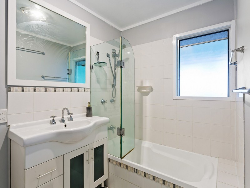 10 Narthanya Street, Chermside West QLD 4032