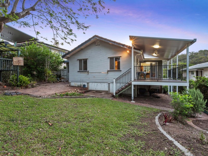 10 Narthanya Street, Chermside West QLD 4032