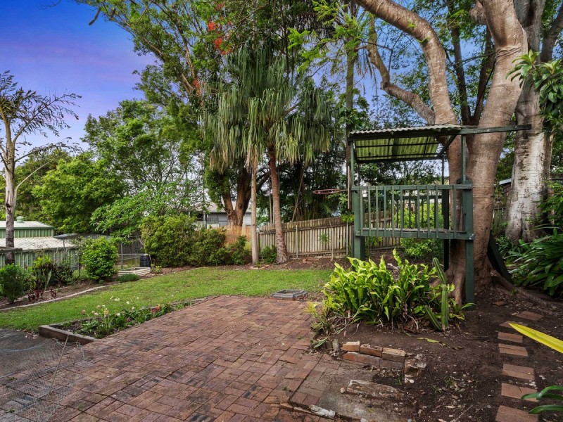 10 Narthanya Street, Chermside West QLD 4032