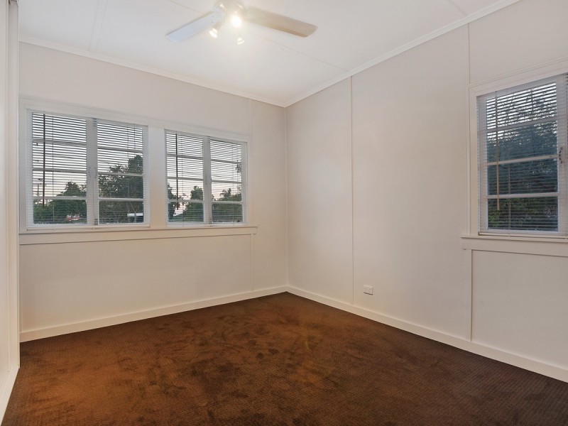 98 Crowley Street, Zillmere QLD 4034