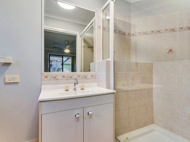 3 Bearke Place, Bracken Ridge QLD 4017