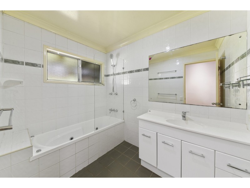 23 Tomago Street, Aspley QLD 4034