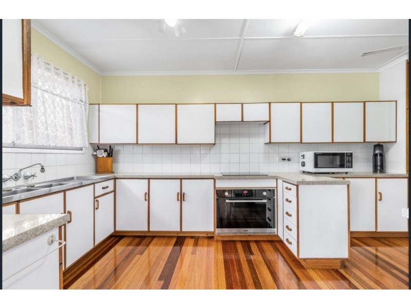 6 Mapellen Street, Aspley QLD 4034