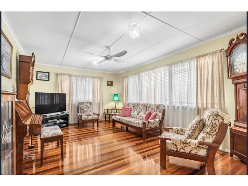 6 Mapellen Street, Aspley QLD 4034