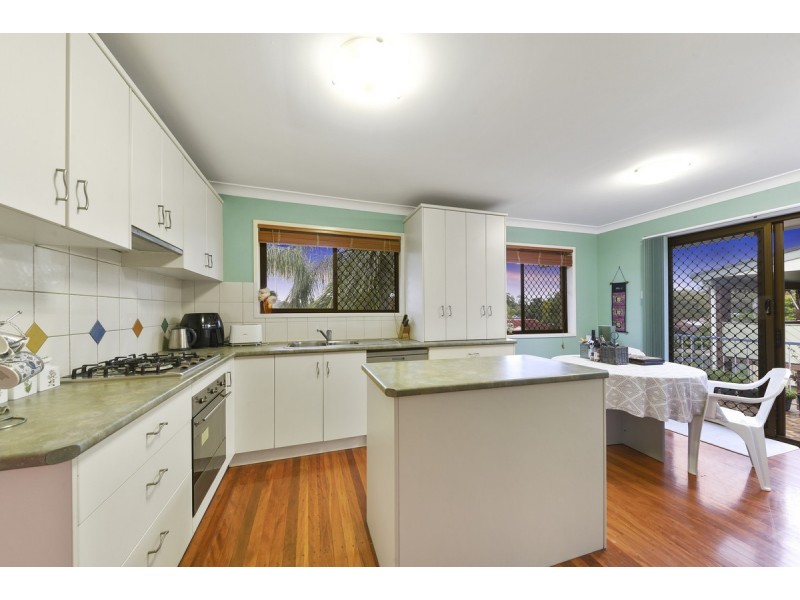 2 Bartle Frere Street, Aspley QLD 4034